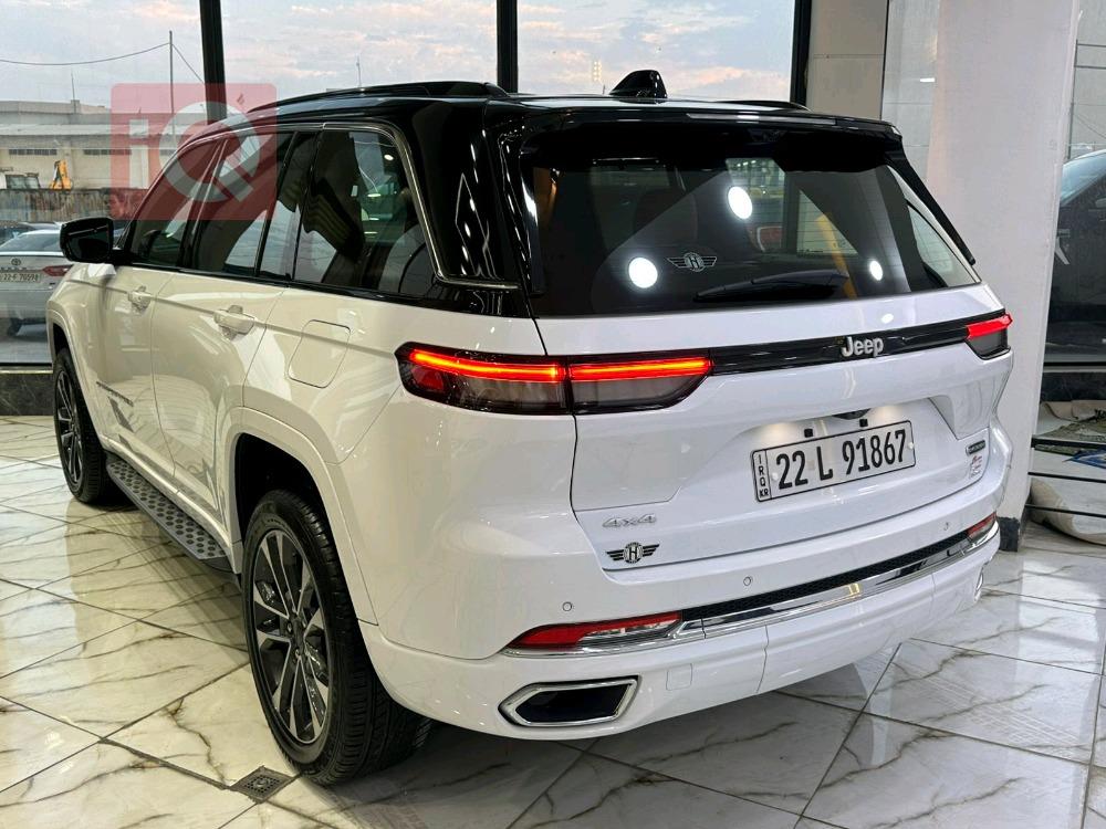 جيب جراند شيروكي